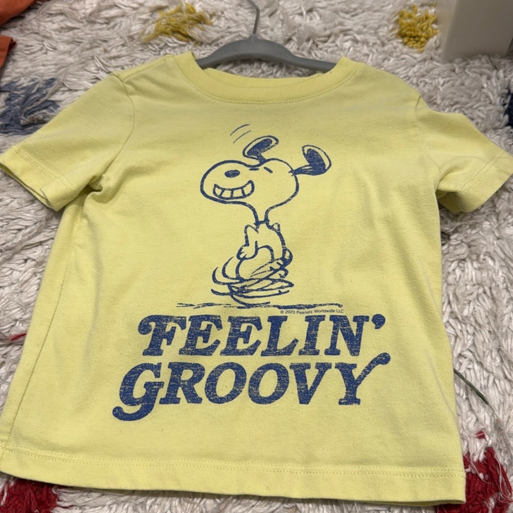 Gap 2T t-shirt